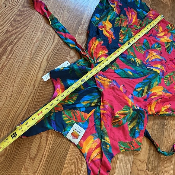 Farm Rio Cover-Up Wrap Dress Size Small NWT - Picture 11 of 15